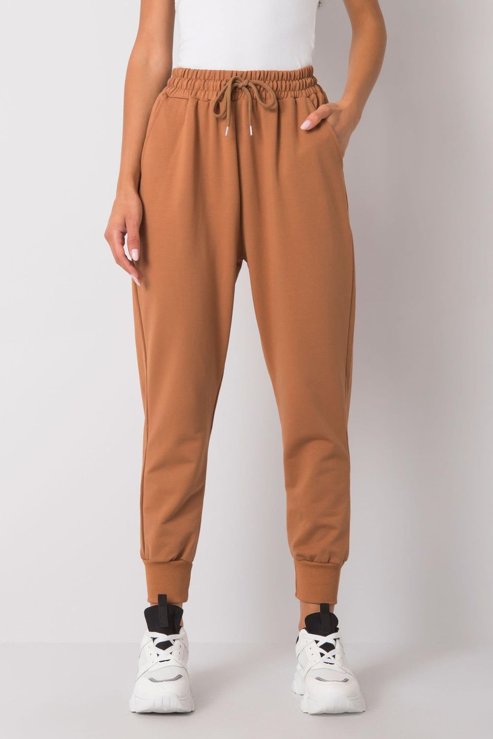 Tracksuit trousers model 16664..
