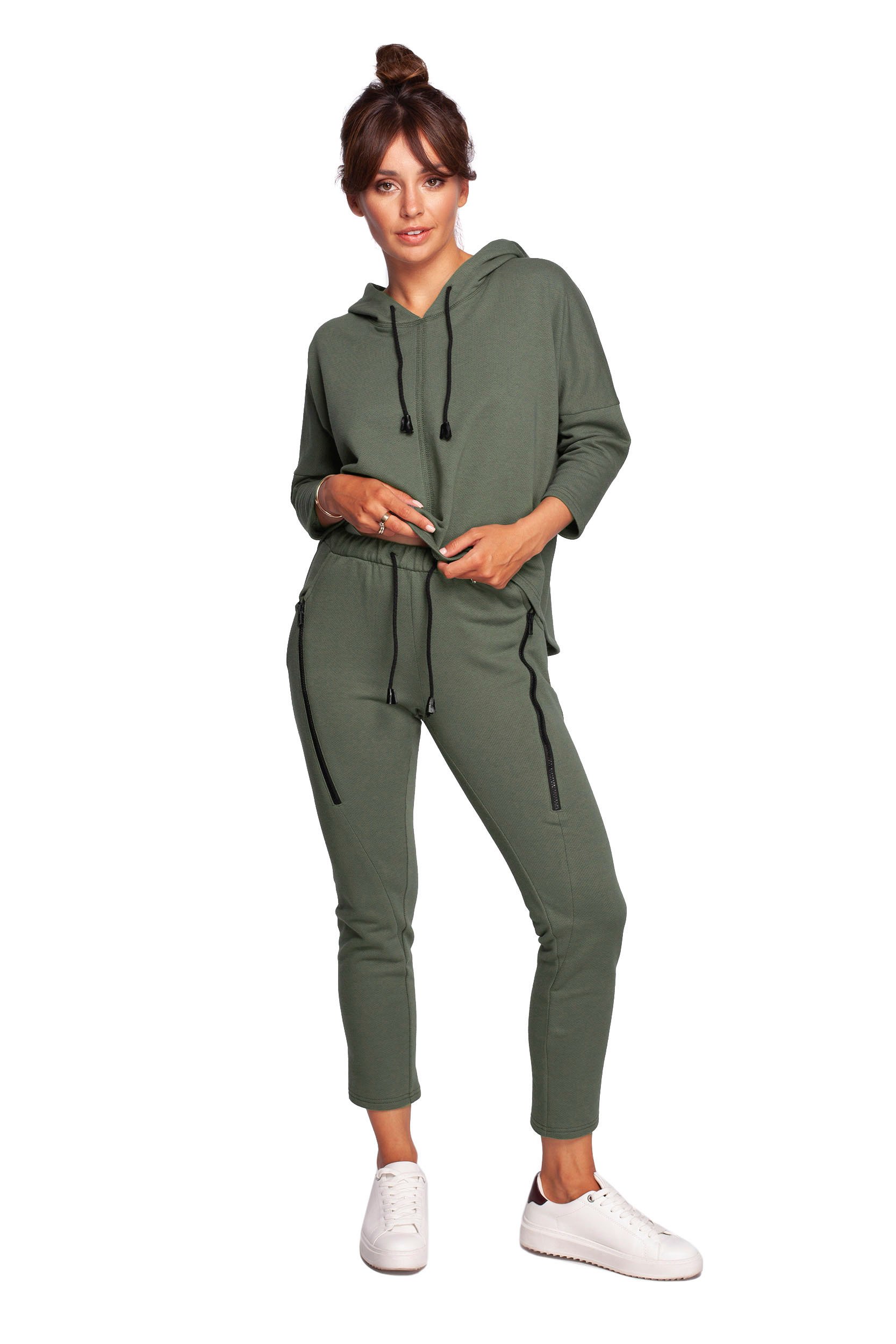 Tracksuit trousers model 17019..