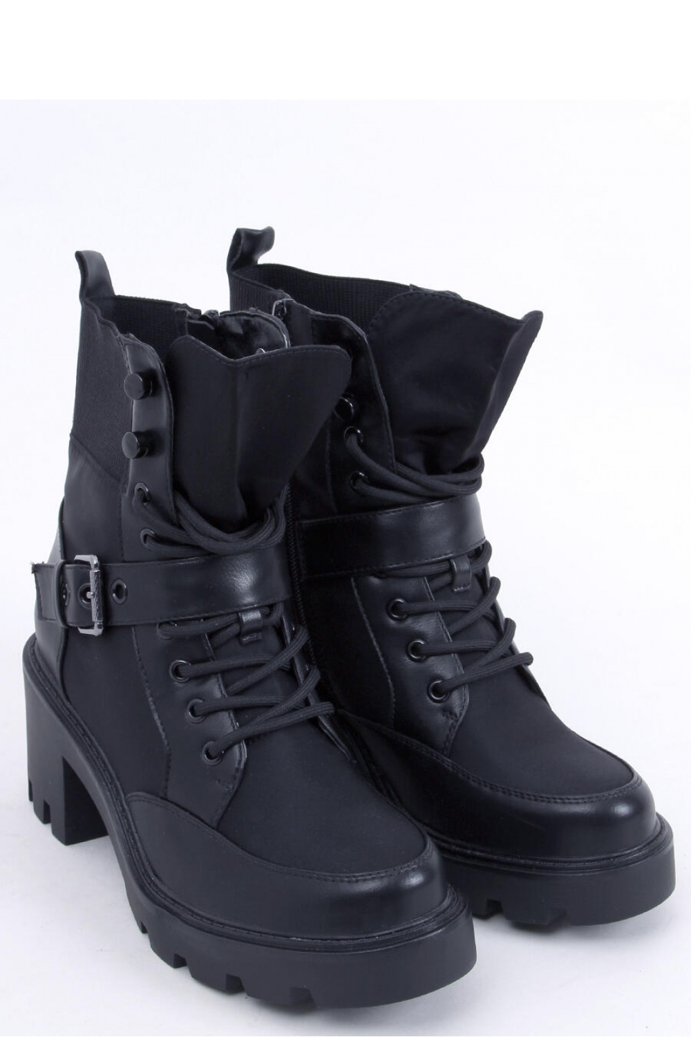 Heel boots model 171093 Inello