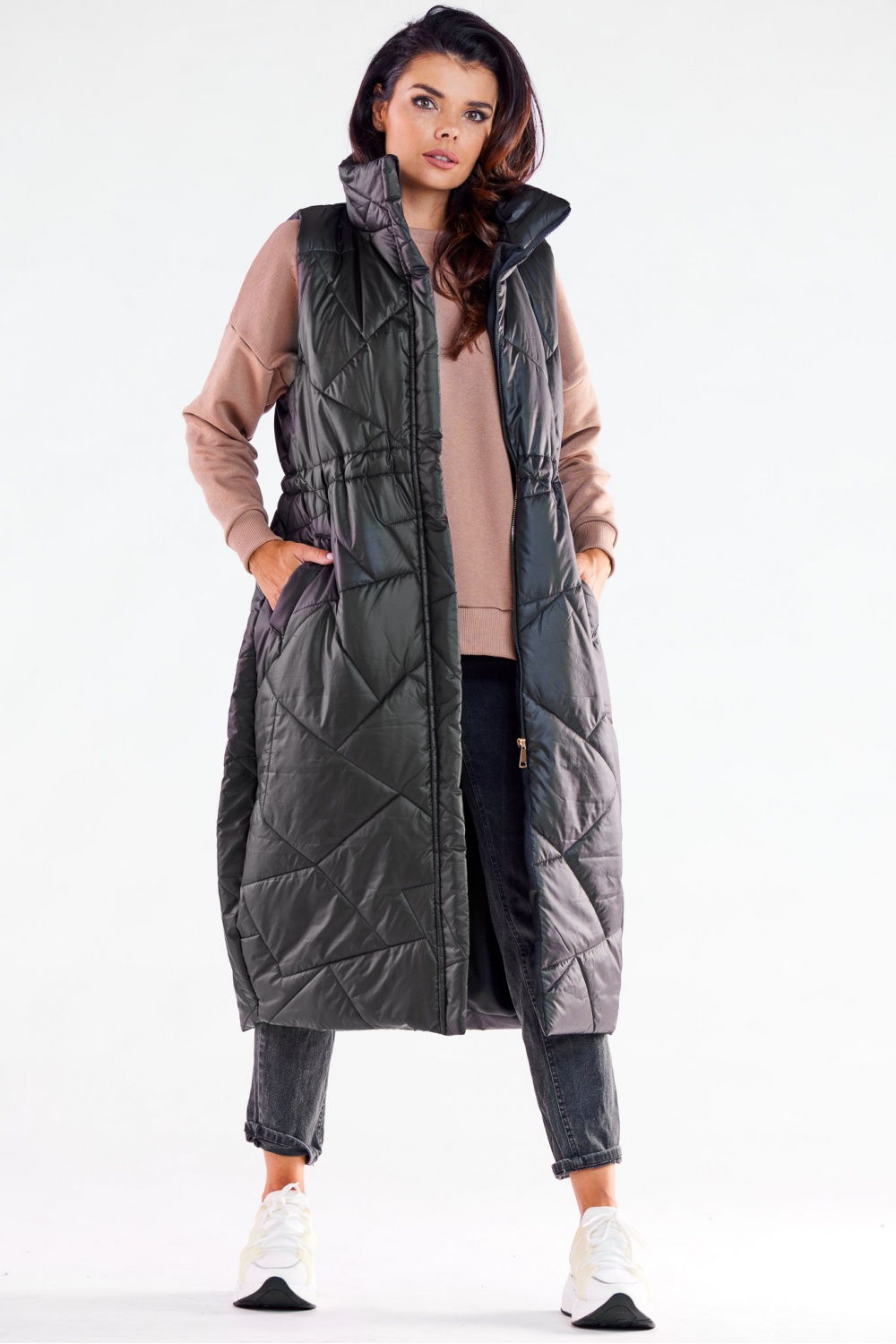 Gilet model 173870 awama