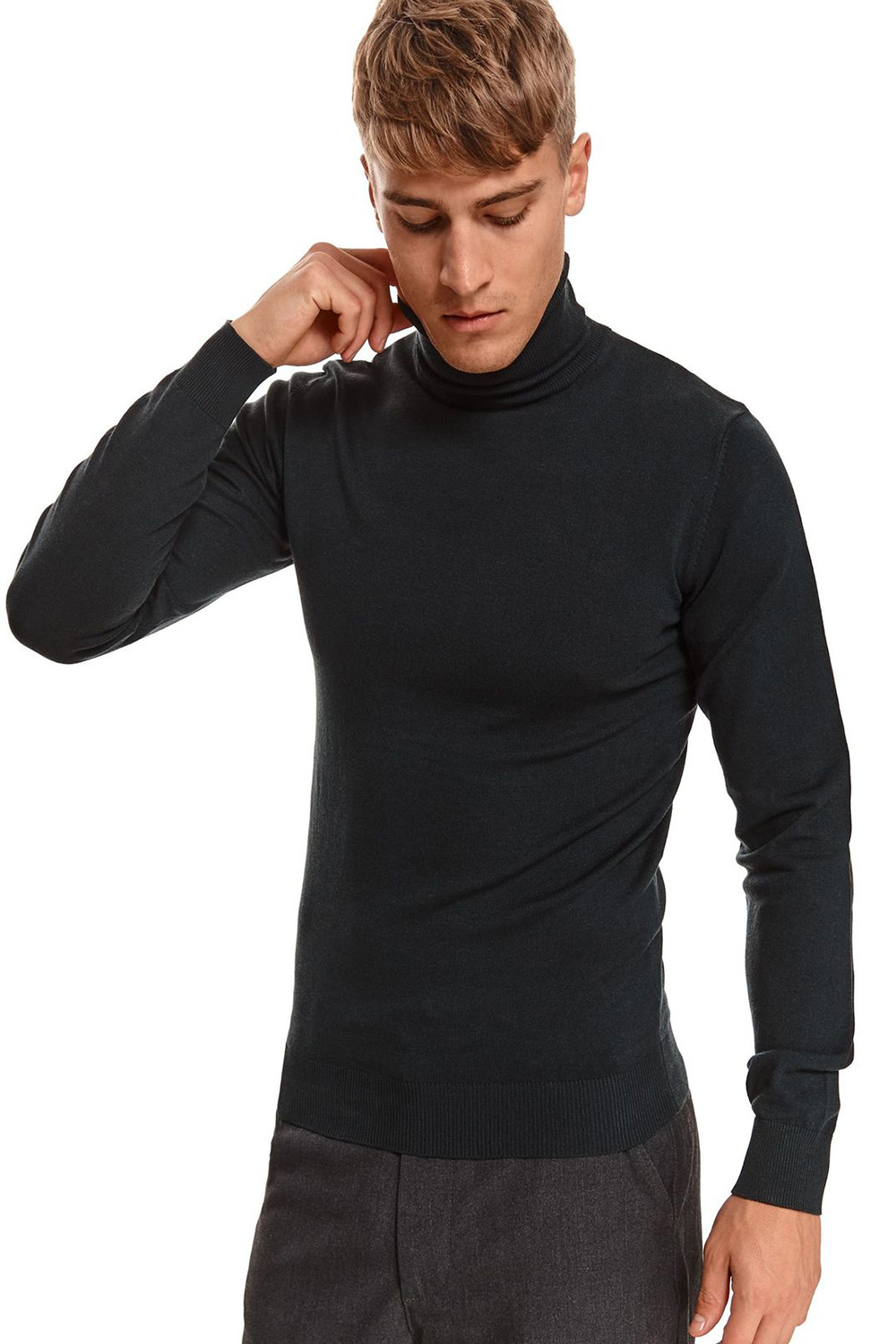 Jumper model 174248 Top Secret