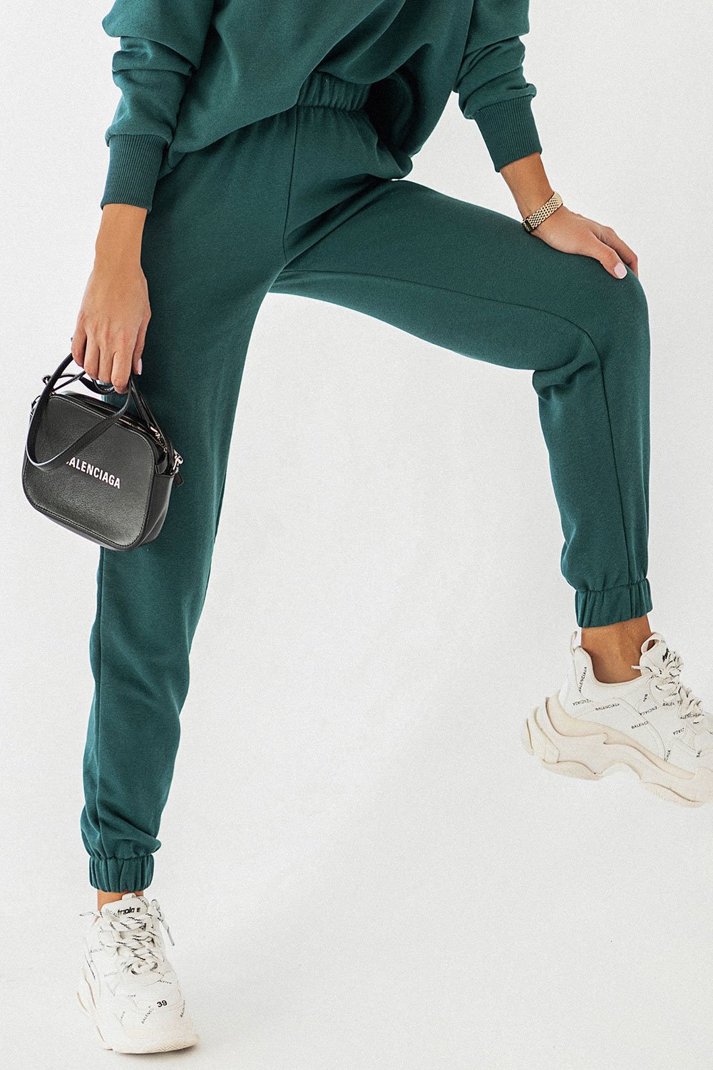 Tracksuit trousers model 17725..