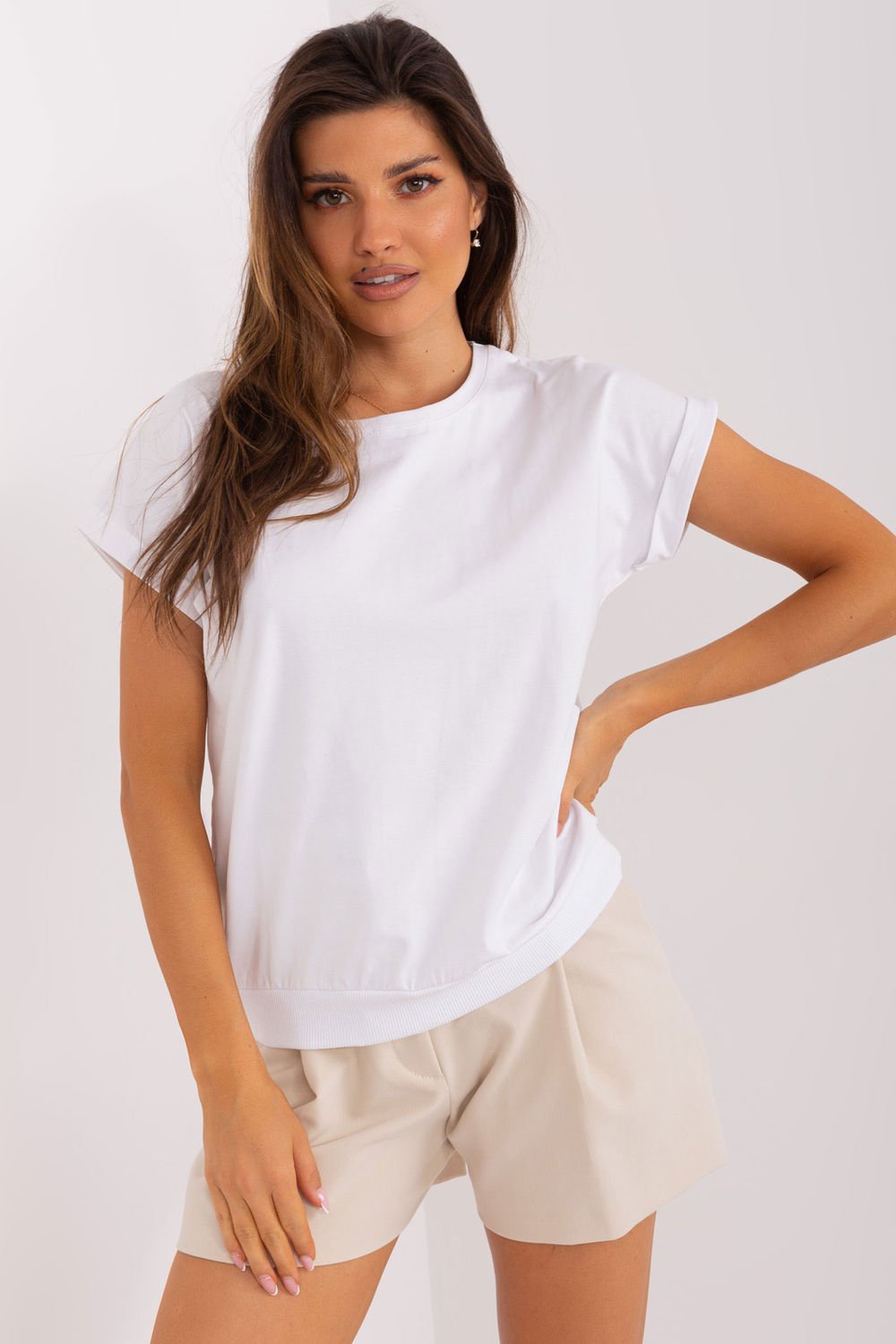 Blouse model 182568 Relevance