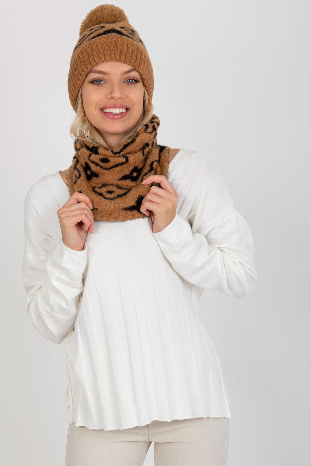 Infinity Scarf model 185923 AT